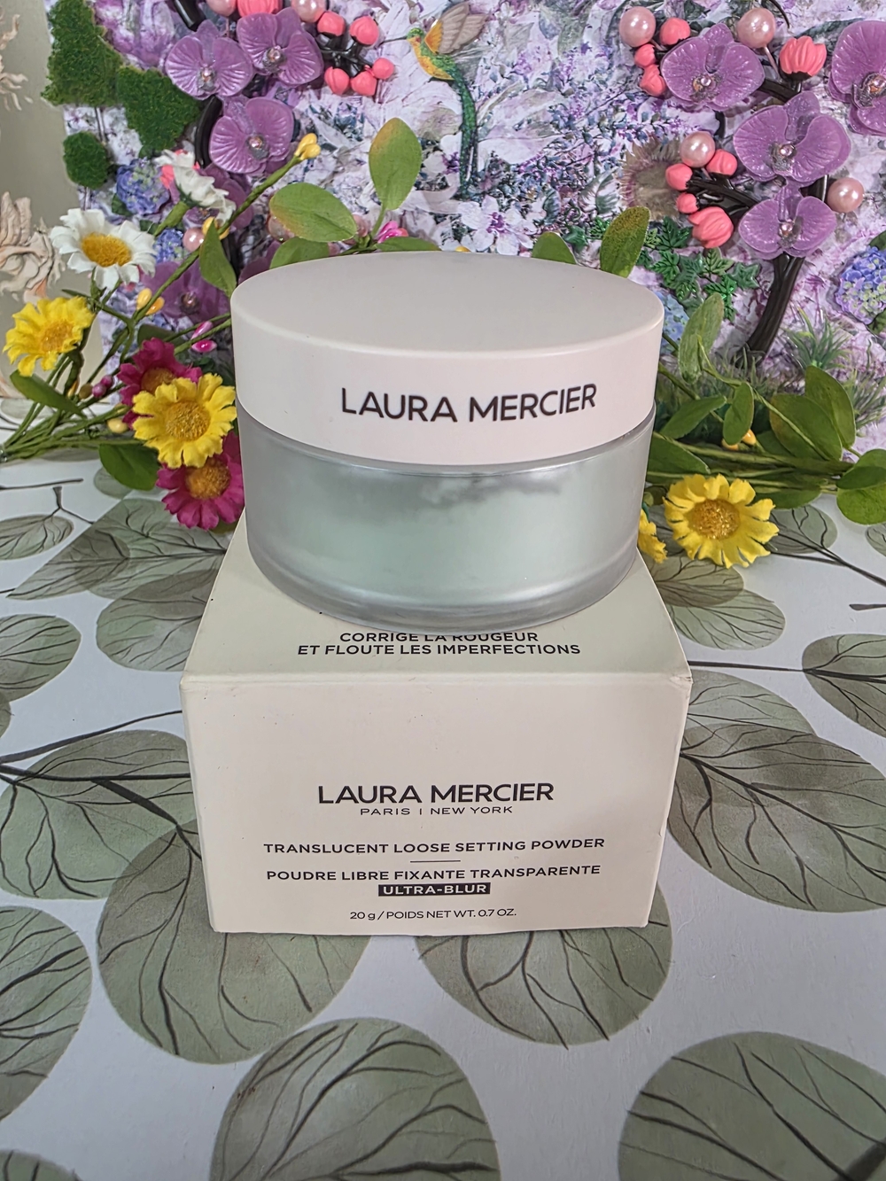 laura mercier Translucent Loose Setting Powder - Green, White